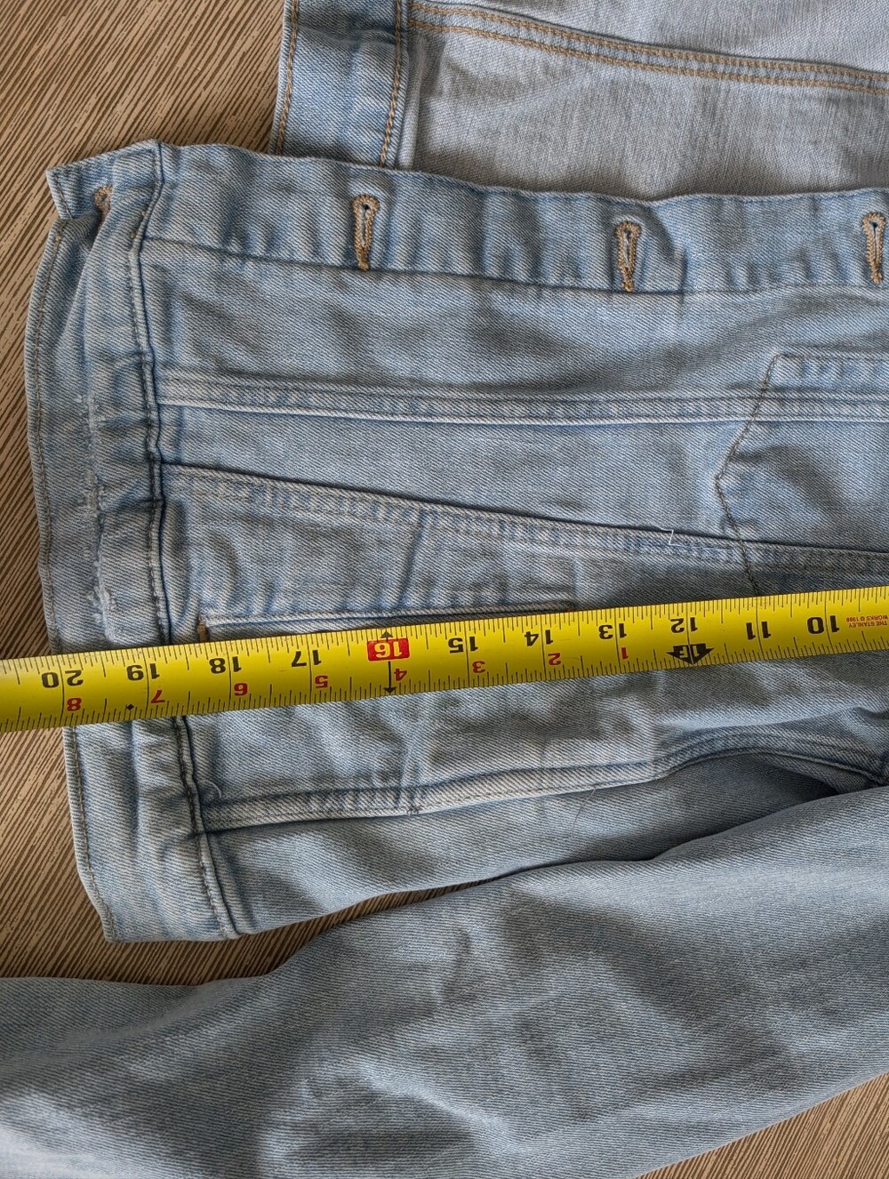 H&M Light Blue Women's Denim Jacket Medium - Picture 7 of 7